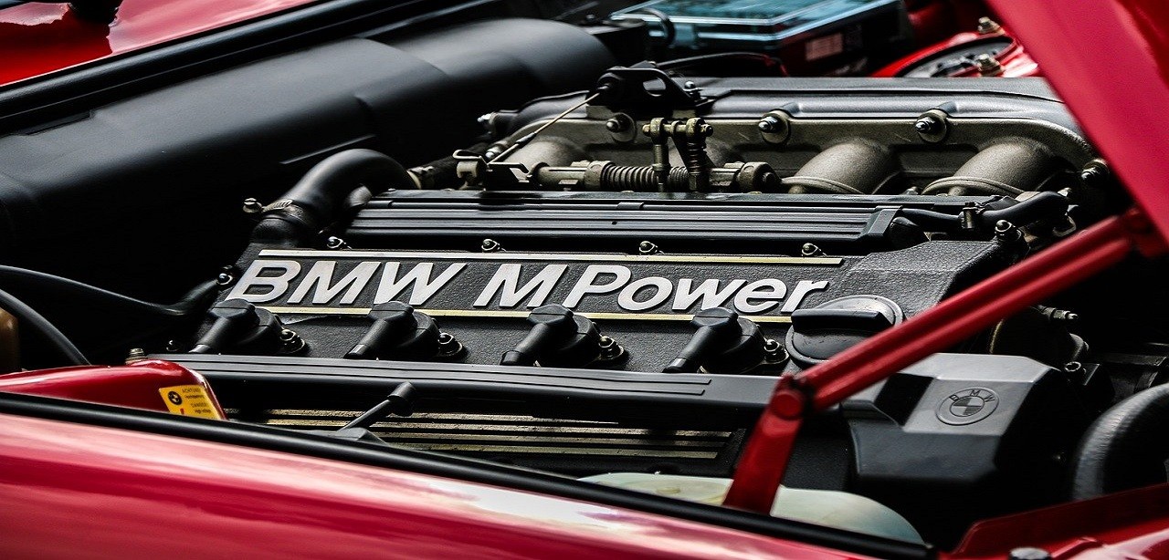 hero-2-bmw-m3-e30-g1f2c69e24